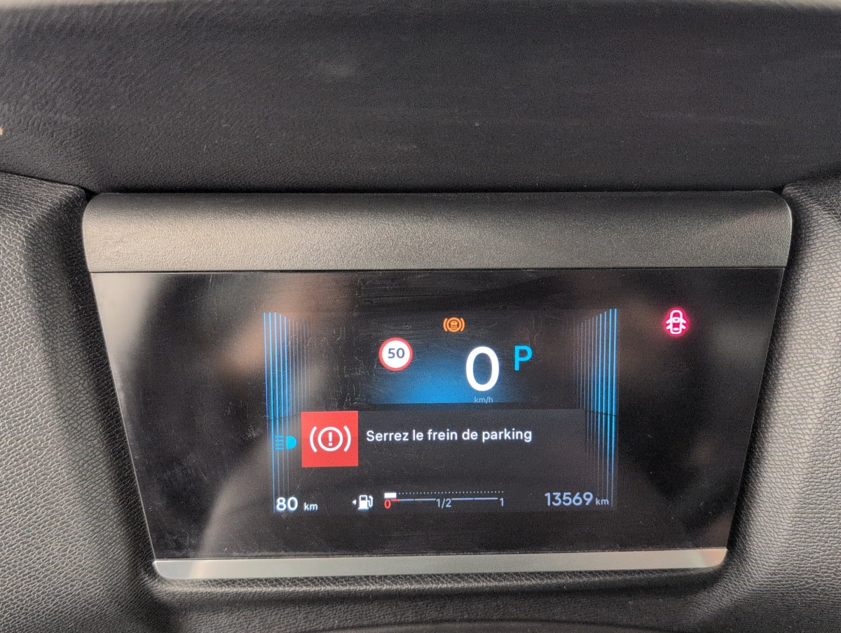 Citroën C4 — photo 21