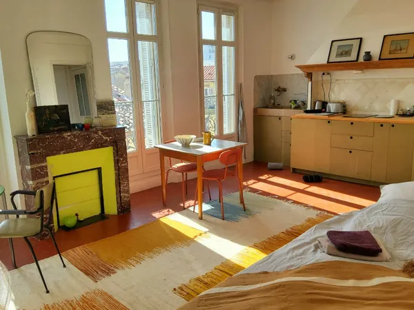 Loue grand studio 29m²