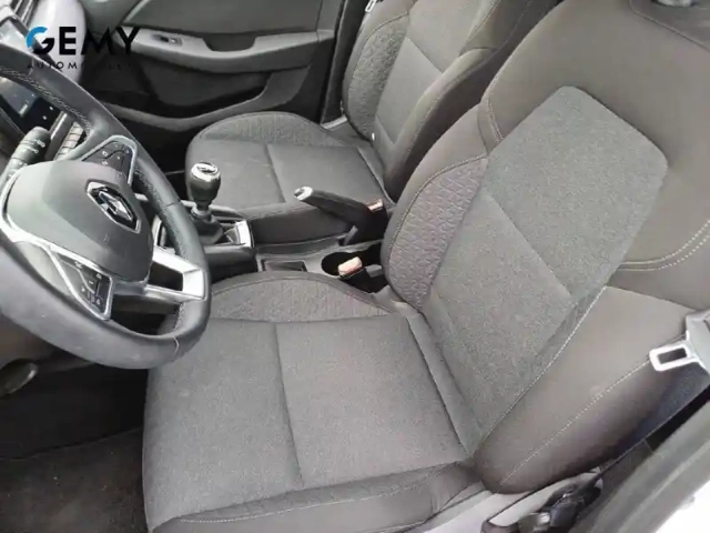 Renault Clio tce 90 — photo 9