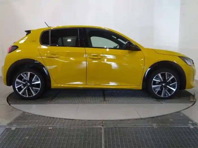 Peugeot 208 1.5 bluehdi 100ch s&amp;s gt — photo 6