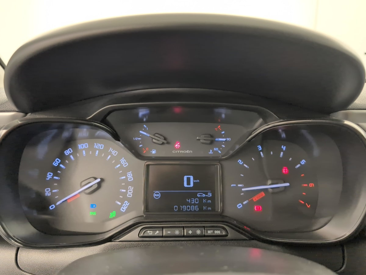 Citroën C3 — photo 21