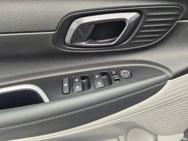 Hyundai I20 1.0 t-gdi 100 dct-7 hybrid 48v — photo 45