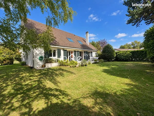 Maison 7 pièces 194 m²