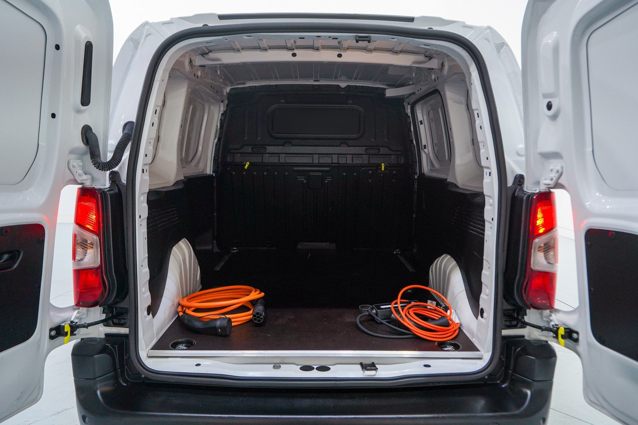Toyota Proace Fourgon — photo 15