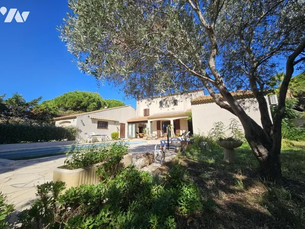 Maison 6 pièces 180 m²