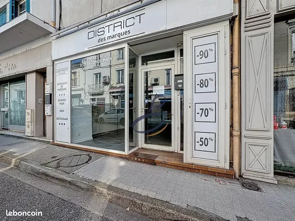 Local commercial 70 m² Bourgoin-Jallieu