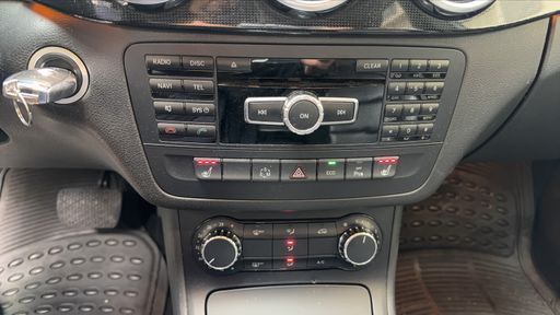 Mercedes Classe B 180 CDi 109 7G-DCT - Sensation – 2016 – 104086 km – Diesel – Boîte Automatique — photo 15