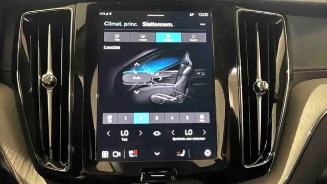 Volvo Xc60 t6 awd hybride rechargeable 253 ch+145 ch geartronic 8 — photo 14