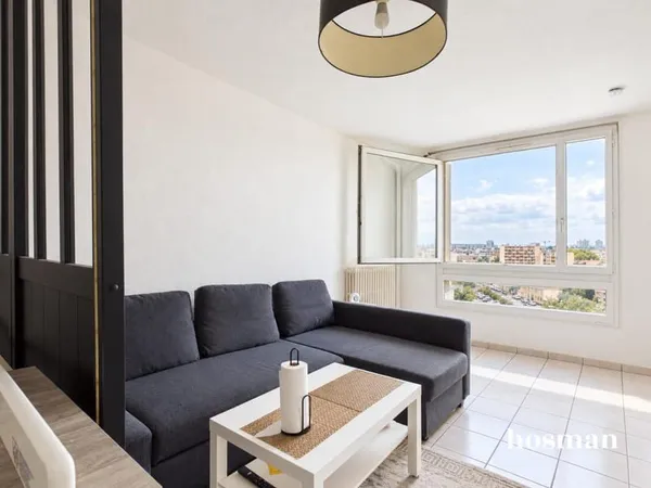 Appartement 1 pièce 47,82 m² carrez - facilement transformable en T2-Vue dégagée - Rue Philippe Fabi