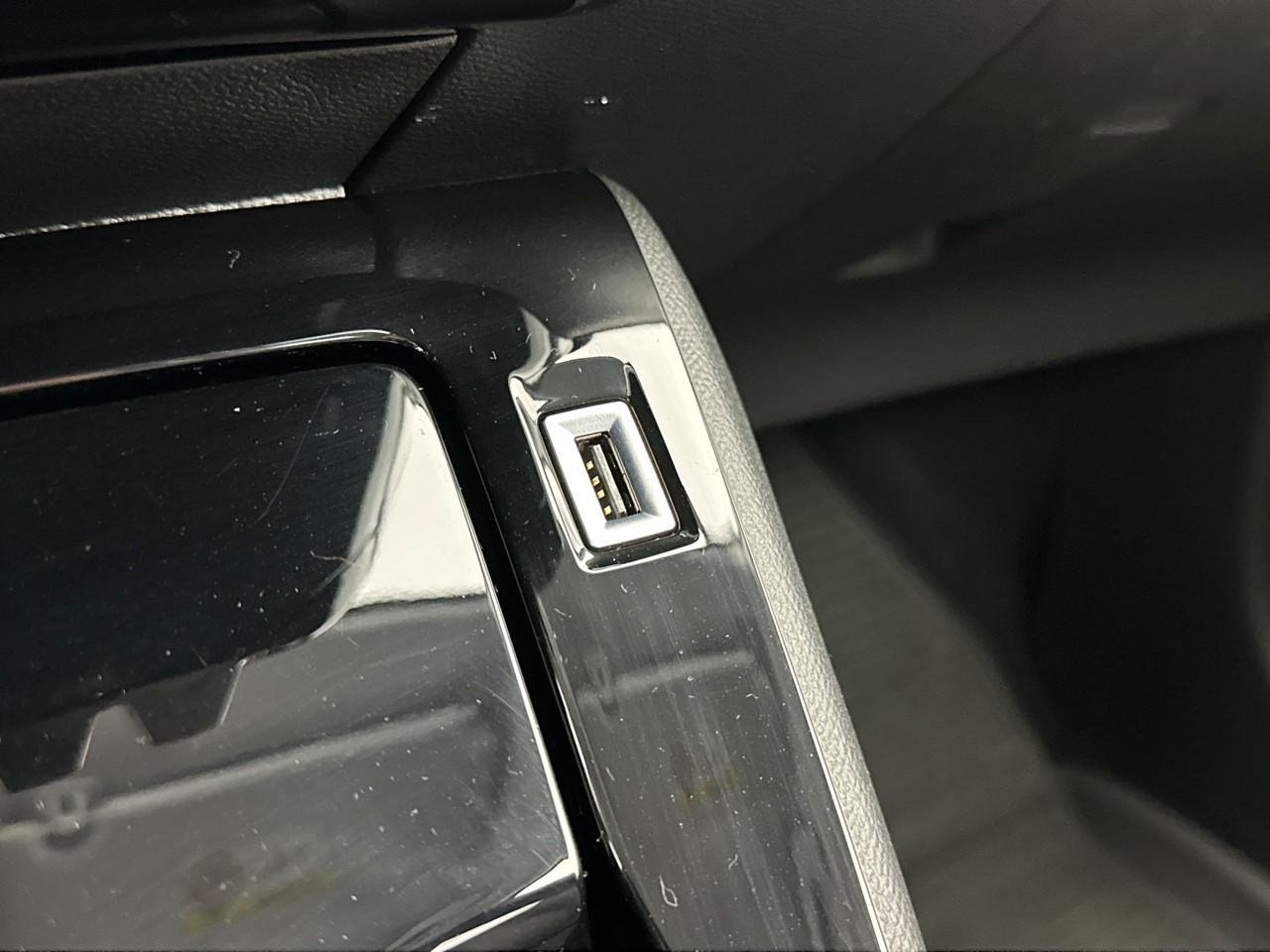 Peugeot 208 puretech 100 s&s bvm6 allure — photo 29