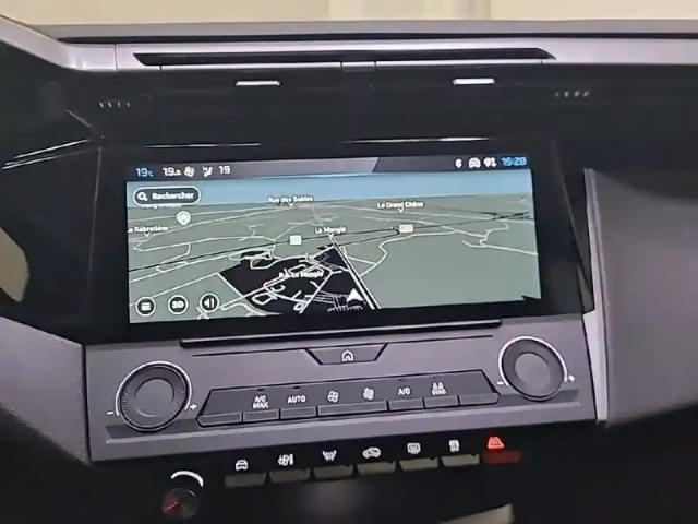 Peugeot 308 puretech 130ch s&amp;s bvm6 — photo 22