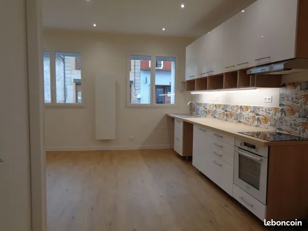 Neyron, appartement 3 pièces