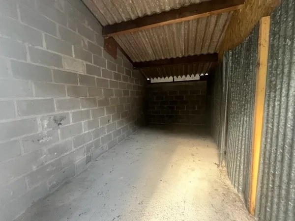 Parking 12 m²