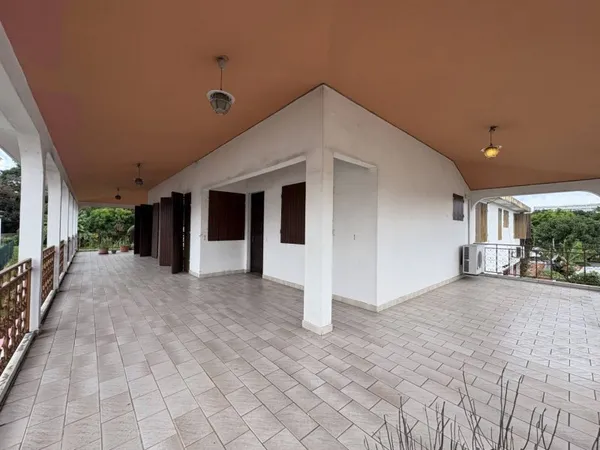 Bureaux 163 m²