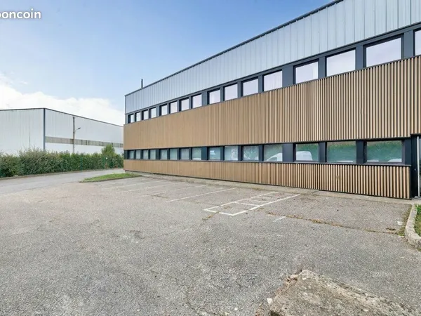 LOCAL D'ACTIVITE 1807 m² VILLENEUVE-LA-GARENNE
