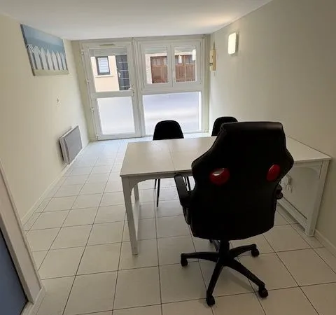 Bureaux meublés 30 m2 + 2 parkings sans bail 3/6/9 REIMS