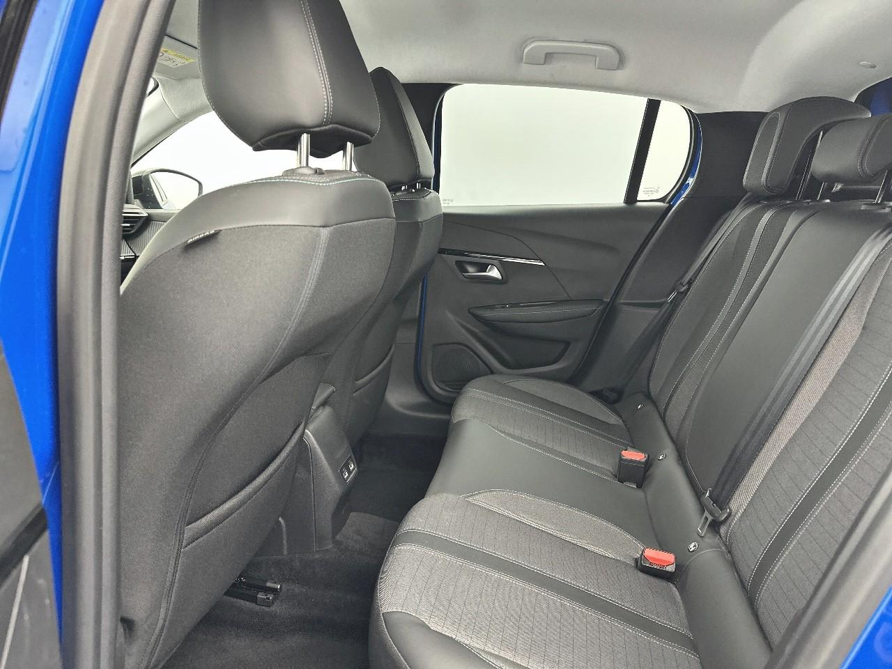 Peugeot 208 puretech 100 s&s bvm6 allure — photo 12