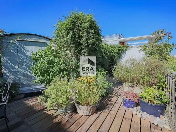 Appartement Paris 4 pièce(s) 109.87 m²