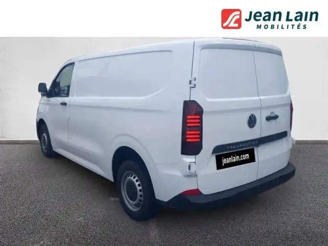 Volkswagen Transporter van l1h1 2.0 tdi 150 bva8 — photo 7