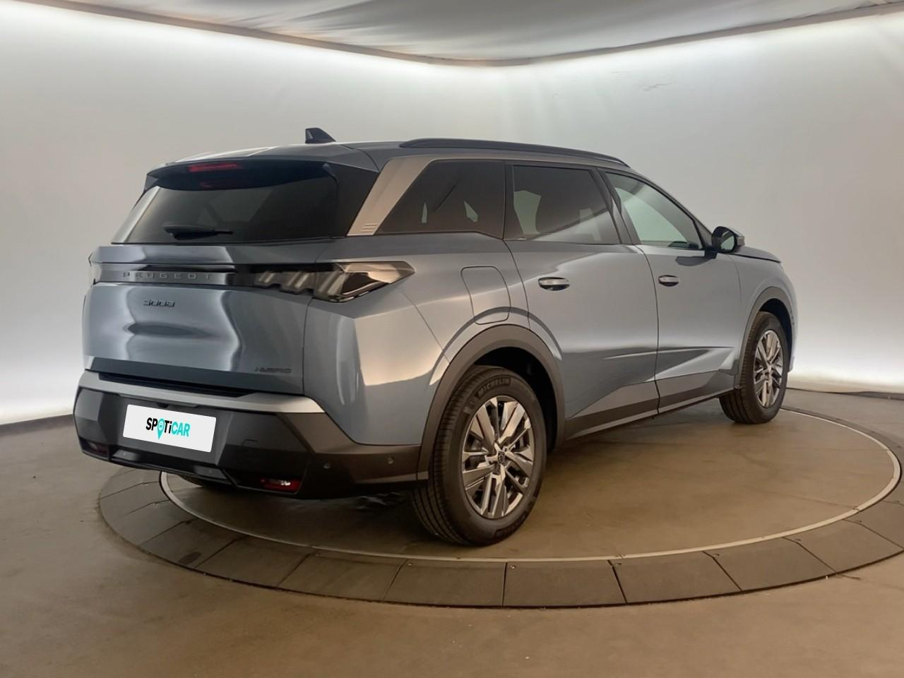 Peugeot 5008 hybrid 145 ch e-dcs6 allure — photo 7