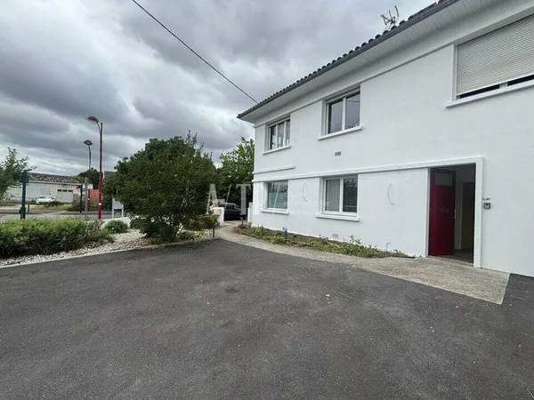 Bureaux 70 m²