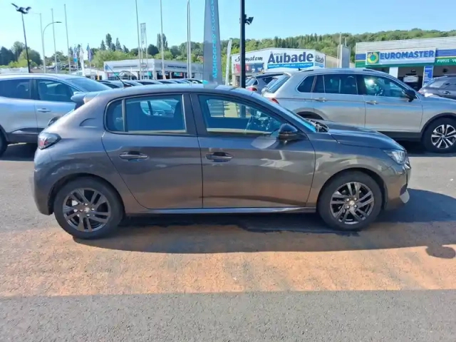 Peugeot 208 puretech 75 s&amp;s bvm5 — photo 4
