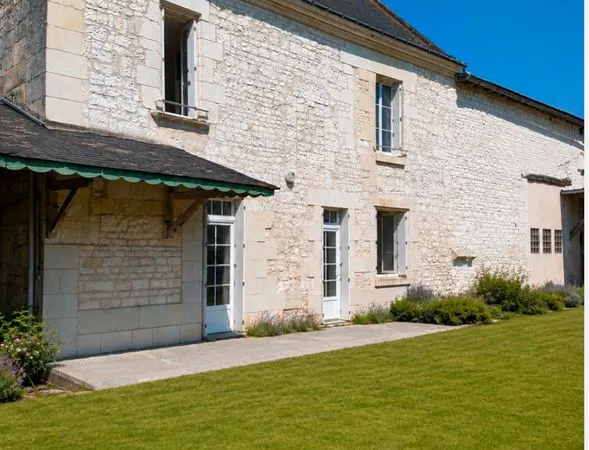 Maison 10 mn de Chinon