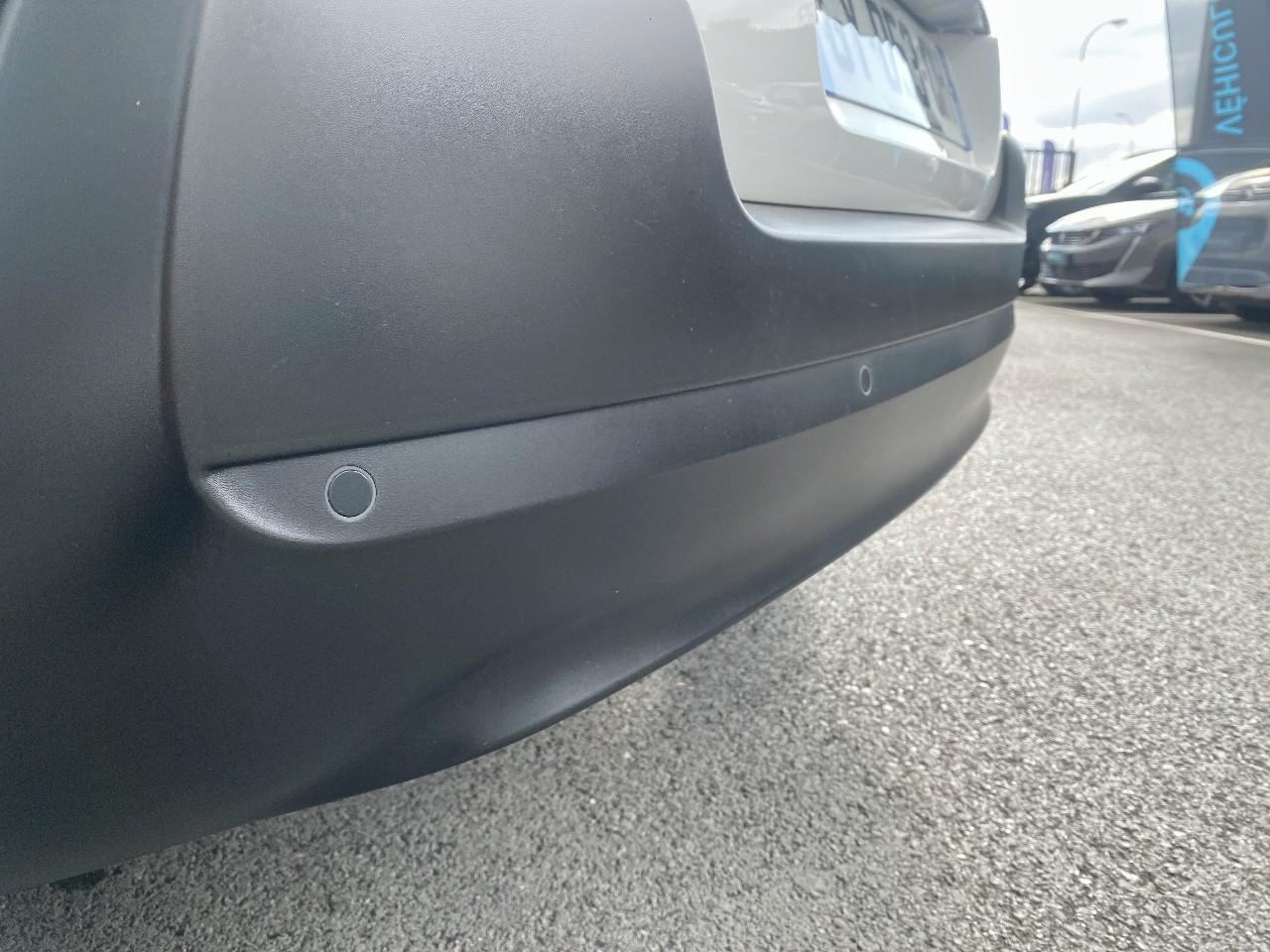 Citroën C3 1.2 puretech 83ch s&s plus — photo 13
