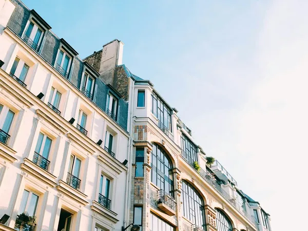 Projet de loi Logement : après le vote du Sénat, l'Assemblée s'en saisit à la rentrée — ce qui attend les passoires F et G