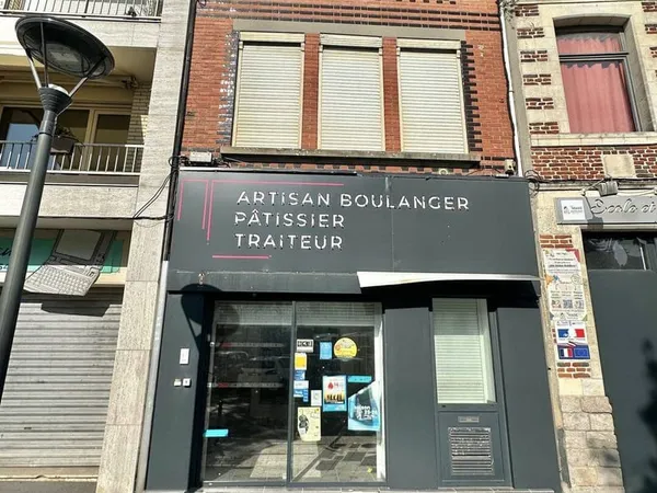 Immeuble 261 m²