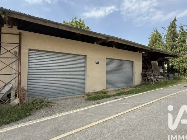 Terrain 788 m²