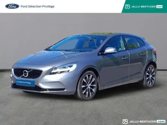 Volvo V40 t2 122ch signature edition geartronic — photo 10