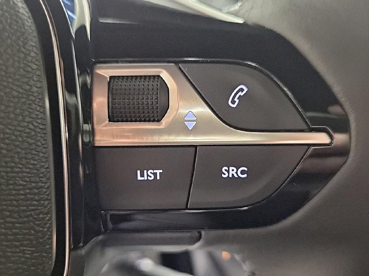 Peugeot 2008 100 s&s bvm6 style — photo 19