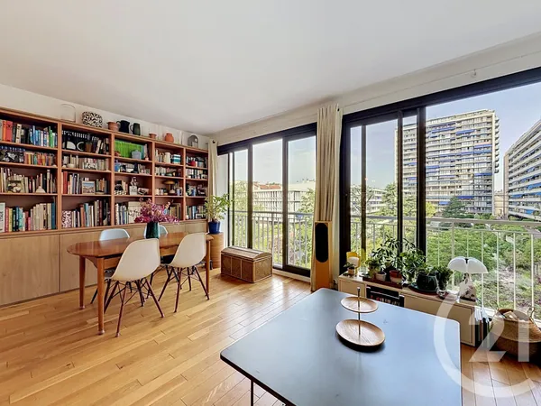 Appartement 4 pièces 92 m²