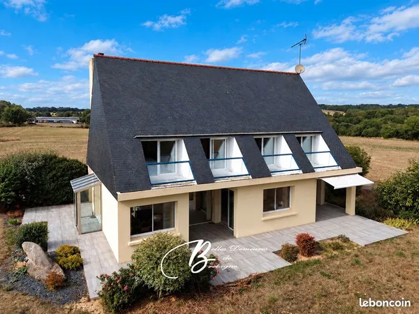 Propriété 7 pièces 197 m²