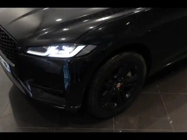Jaguar F-Pace p400e plug-in-hybrid se bva8 awd — photo 11
