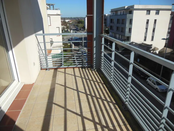 Toulouse 31200 Métro BORDEROUGE SANS FRAIS AGENCE Agréable T3 Récent de 61.60m² avec Terrasse couver
