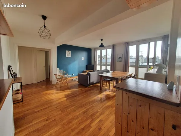 A louer meublé 83m² triangle d'or