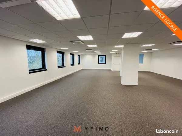 Bureaux 322 m² LE PECQ