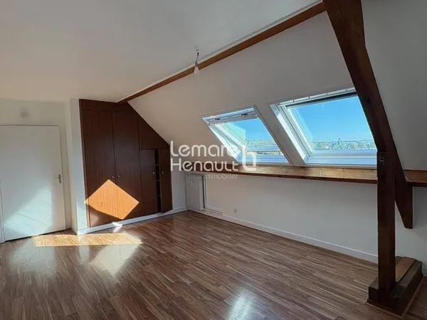 Studio 1 pièce 24 m²