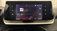 Peugeot 2008 1.2 PureTech 130ch S&S GT EAT8 — photo 18