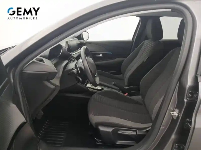 Peugeot 208 puretech 100 s&amp;s eat8 — photo 17