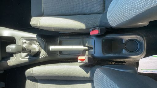 Citroen C3 Societe 1.2 PureTech 83 - Feel Business – 2019 – 39727 km – Essence – Boîte Manuelle — photo 17