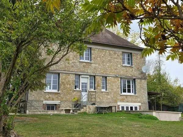 Maison 6 pièces 216 m²