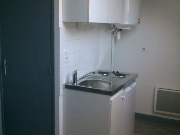 Appartement Location Coulanges-lès-Nevers 1p 15m² 277€