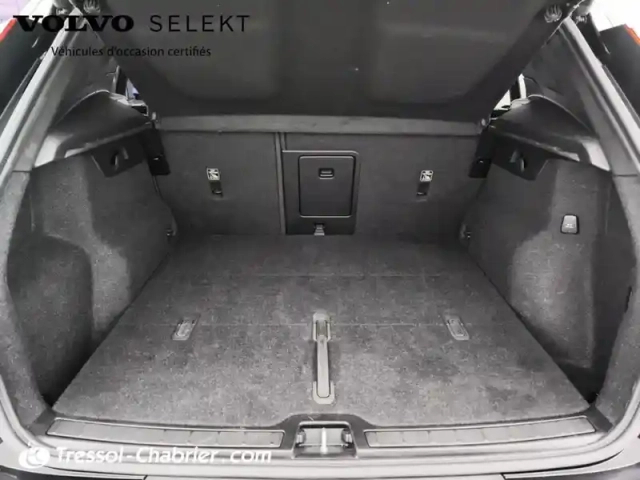 Volvo Xc40 b3 163 ch dct7 plus — photo 22