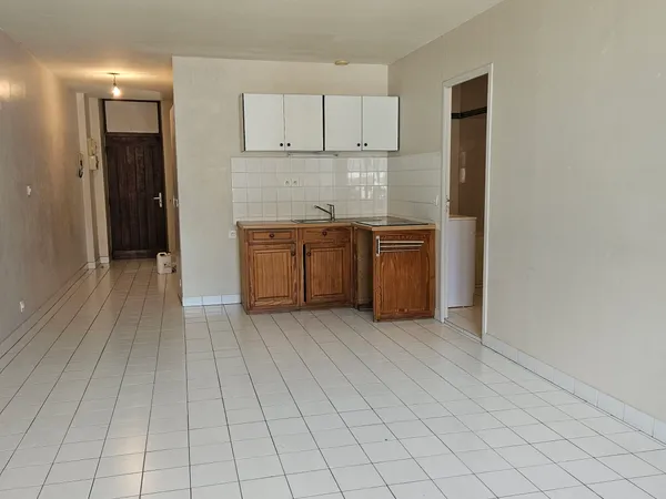 Loue appartement 55m²