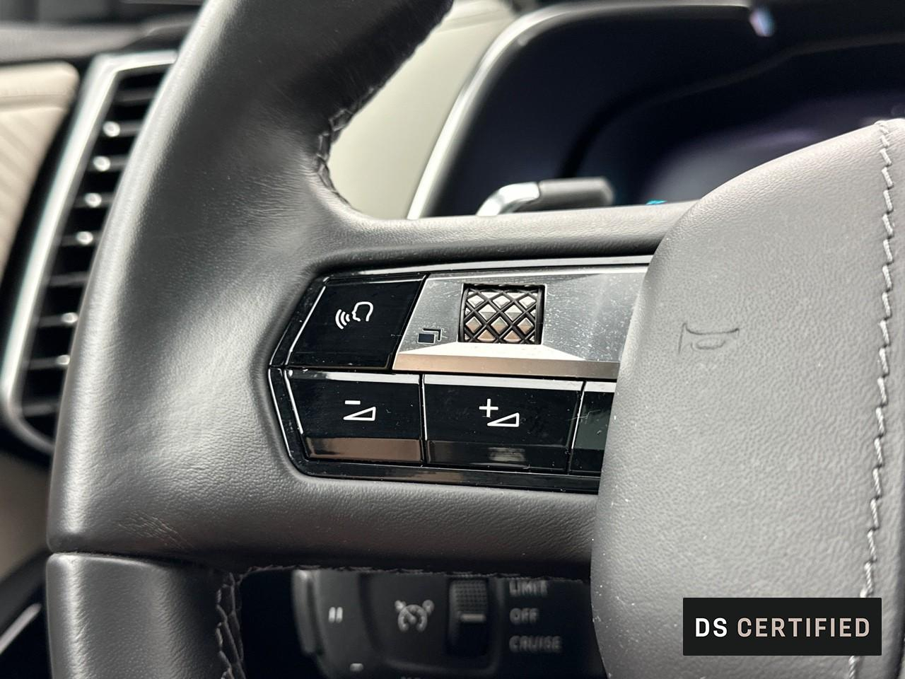 Ds Ds 7 crossback hybride rechargeable e-tense 225 eat8 opera — photo 21