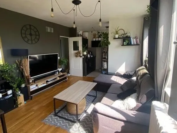 Location T2 récent meublé Montpellier antigone proche Place Zeus