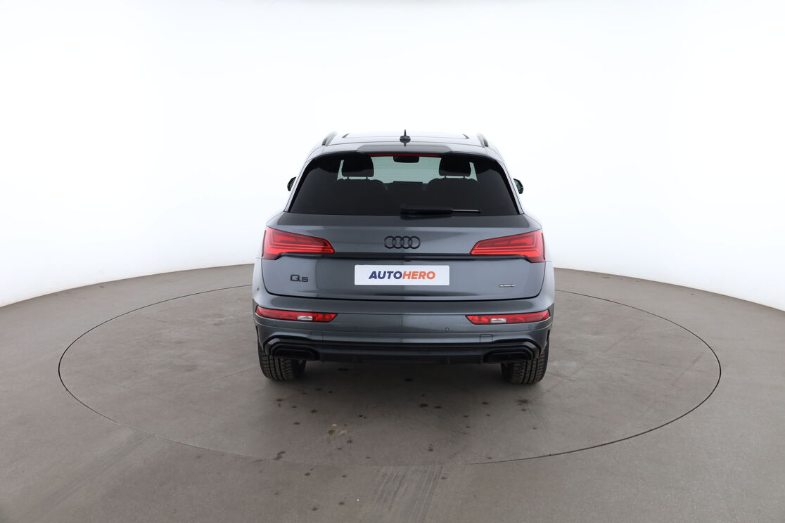 Audi Q5 40 TDI S Line Quattro S Tronic 7 — photo 4